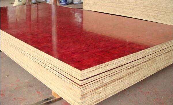 泰安竹胶板比普通木板好在哪里？